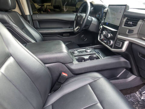 2023 Ford Expedition MAX XLT