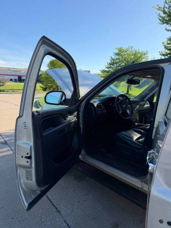 2013 Chevrolet Suburban LT