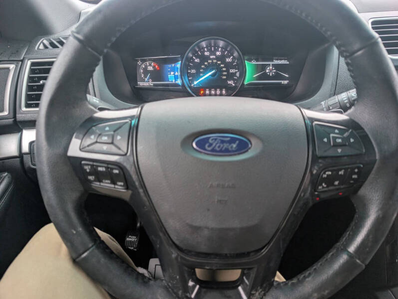 2017 Ford Explorer XLT