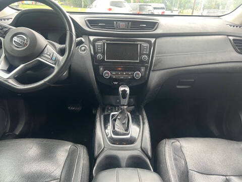 2020 Nissan Rogue SL