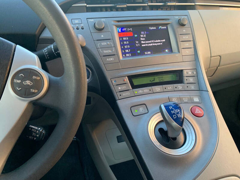 2013 Toyota Prius Two