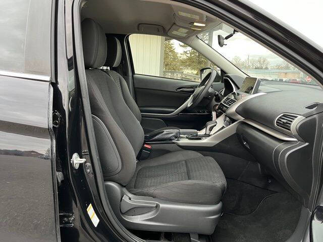 2019 Mitsubishi Eclipse Cross LE