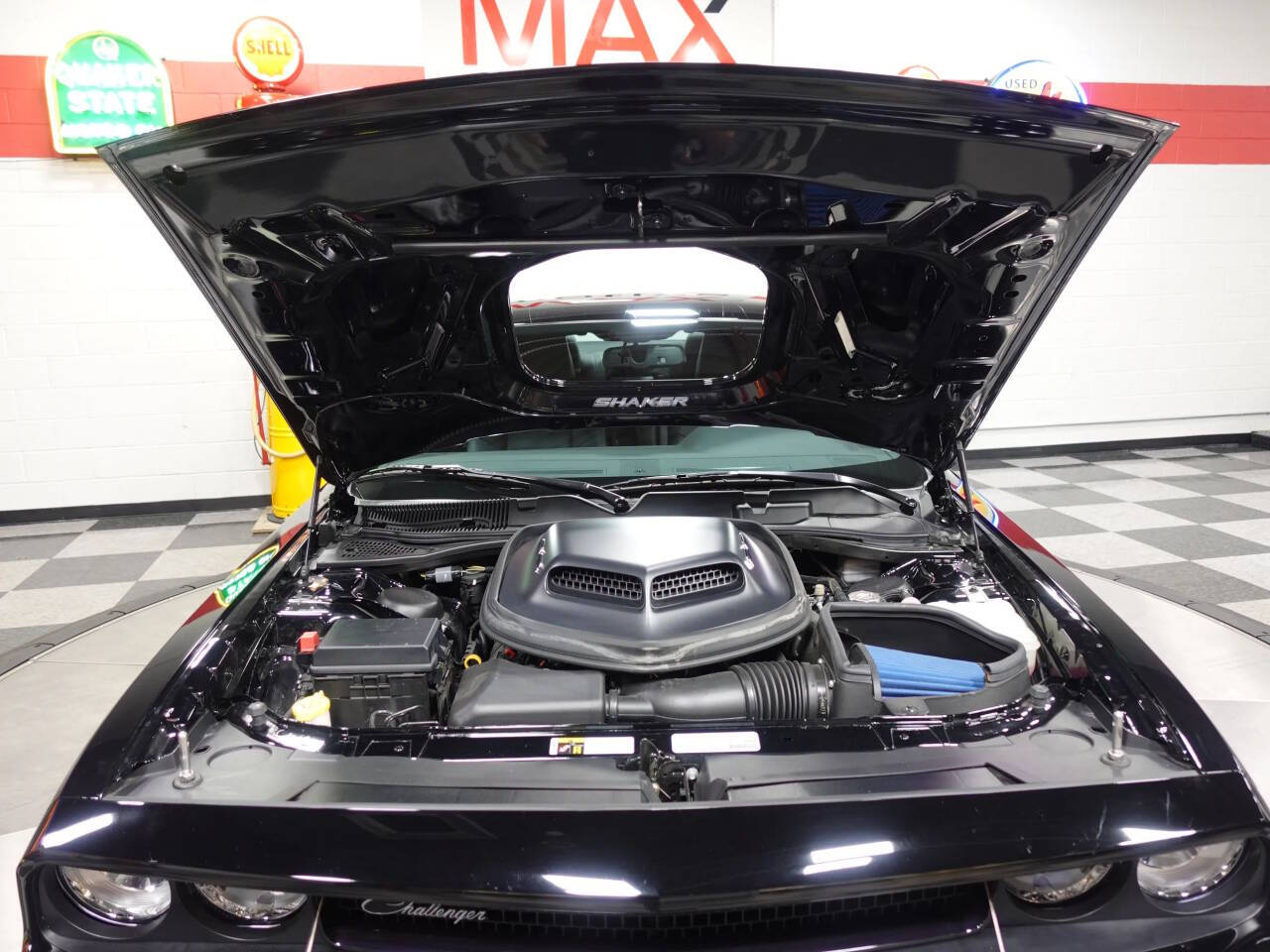 2014 Dodge Challenger 12