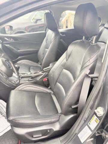 2015 Mazda MAZDA3 s Touring