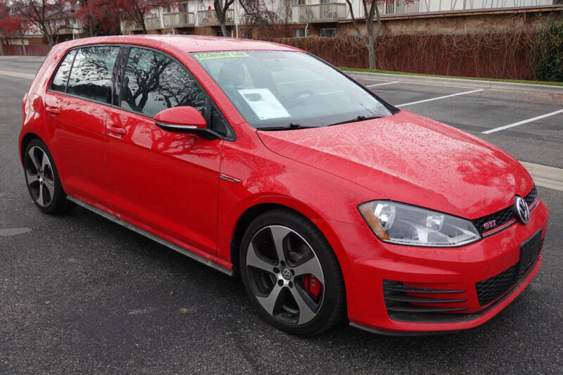 2016 Volkswagen Golf GTI S