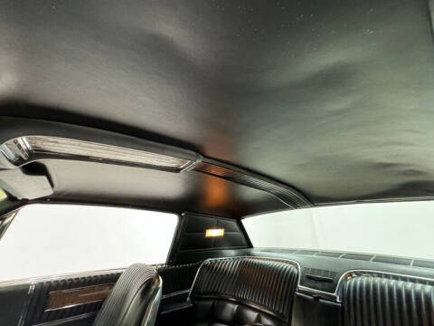 1966 Ford Thunderbird