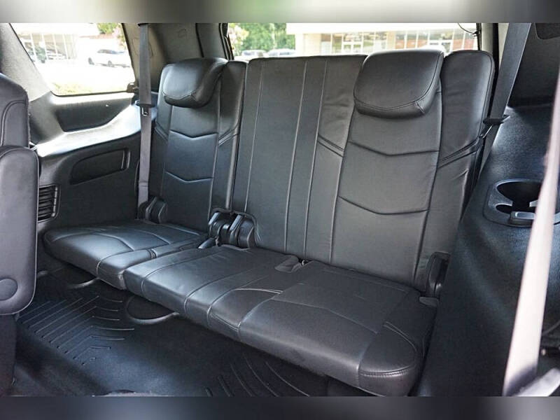 2019 Cadillac Escalade Platinum