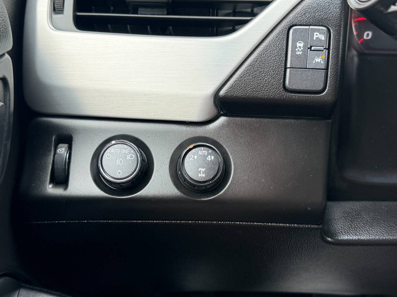GMCYukon XL40