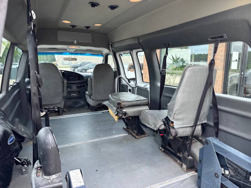 2008 Ford E-Series E-150