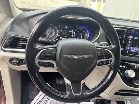 2021 Chrysler Pacifica Touring L