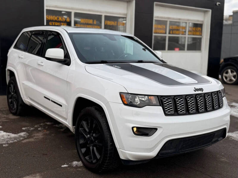 2017 Jeep Grand Cherokee Altitude