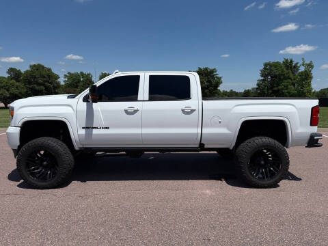 2017 GMC Sierra 3500HD Denali