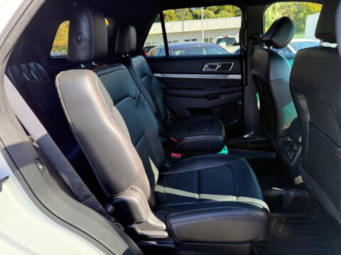 2016 Ford Explorer Sport