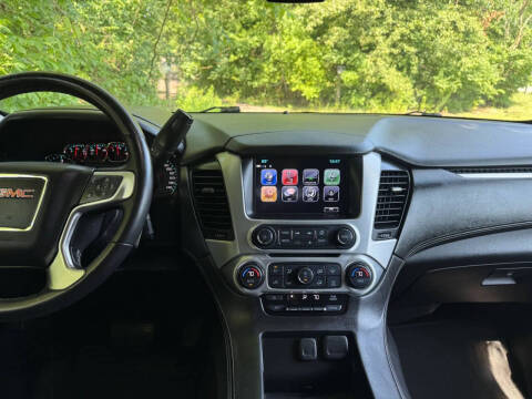 2017 GMC Yukon SLE