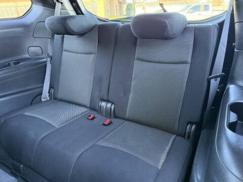 2017 Nissan Pathfinder SV