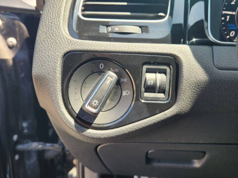 2019 Volkswagen Golf R 4Motion