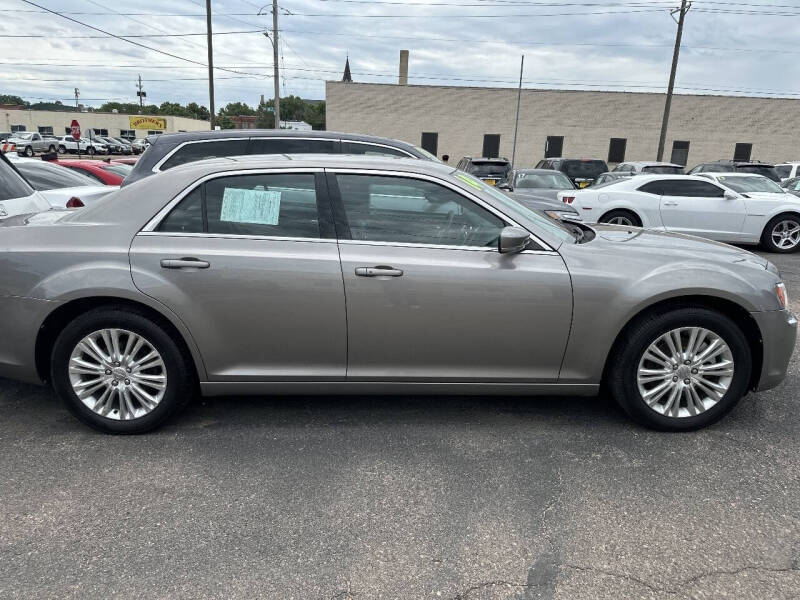2014 Chrysler 300
