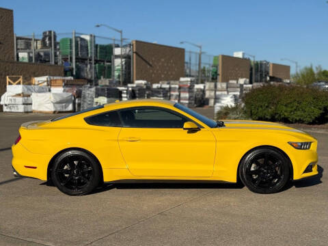 2017 Ford Mustang EcoBoost Premium