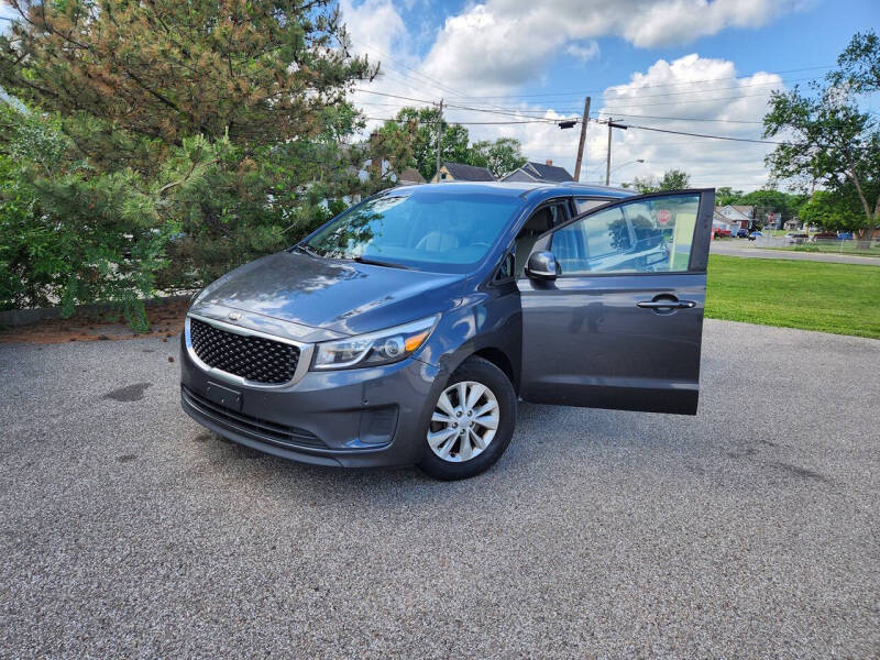 2017 Kia Sedona LX