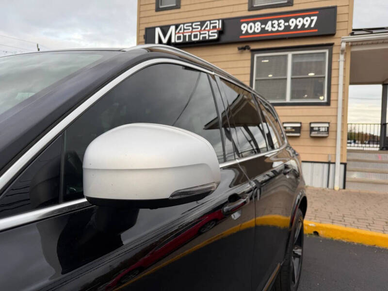 2017 Volvo XC90 T6 R-Design