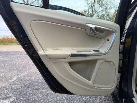 2016 Volvo S60 T5 Premier