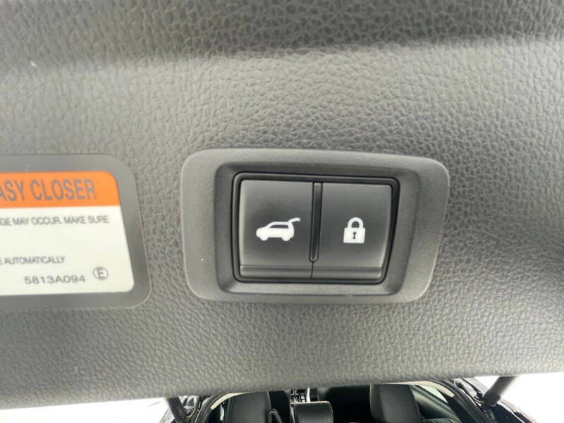 2025 Mitsubishi Eclipse Cross SE