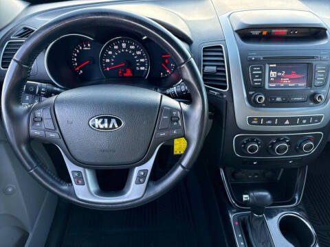 2014 Kia Sorento LX