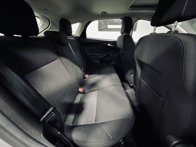 2017 Ford Focus Titanium
