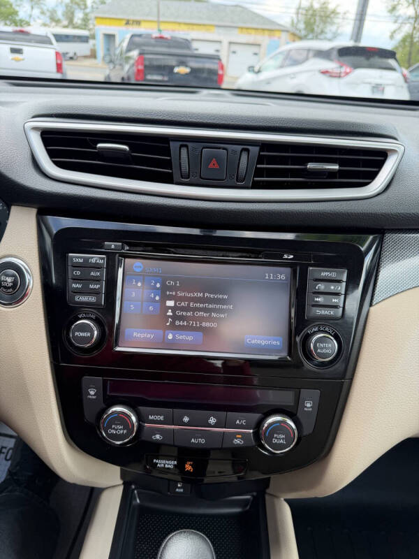 2016 Nissan Rogue SL