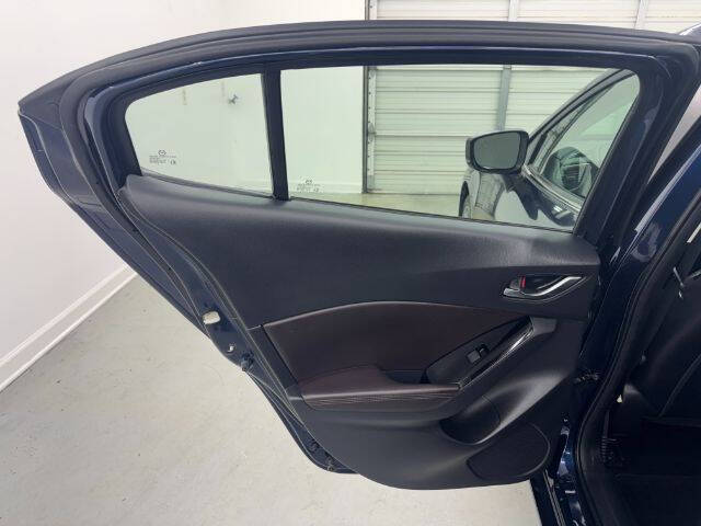 2018 Mazda MAZDA3 Touring