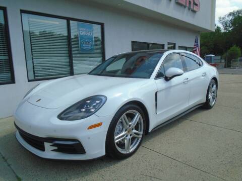 2017 Porsche Panamera for sale at Island Auto Buyers in West Babylon NY