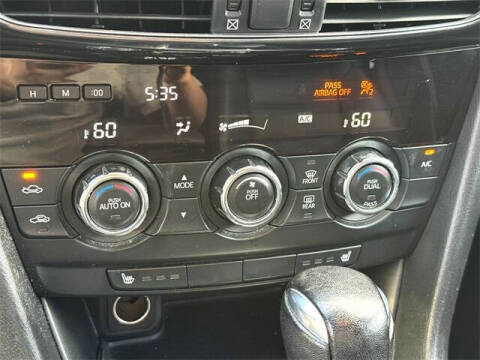 2015 Mazda MAZDA6 i Grand Touring