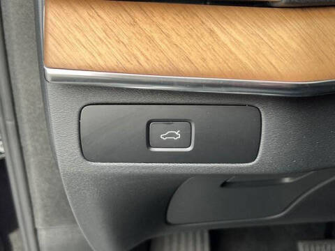 2024 Volvo XC90 B6 Plus Bright Theme 7P