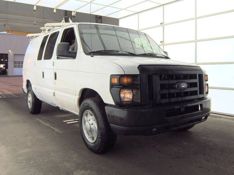 2011 Ford E-Series E-250