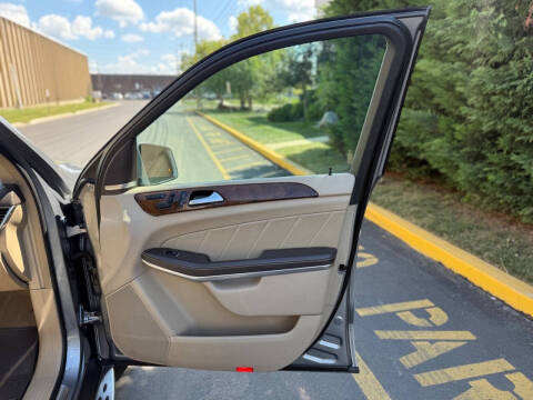 2014 Mercedes-Benz GL-Class GL 550 4MATIC