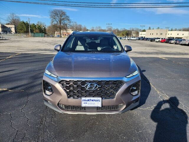Used 2020 Hyundai Santa Fe SEL with VIN 5NMS3CAA3LH181687 for sale in Marion, OH