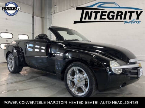 2004 Chevrolet SSR LS