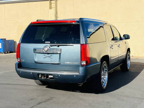 2010 Cadillac Escalade ESV Premium