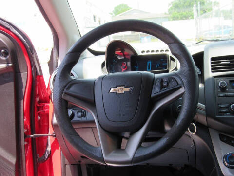 2016 Chevrolet Sonic LS Auto