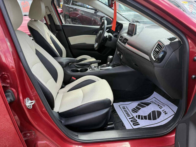 2014 Mazda MAZDA3 s Grand Touring