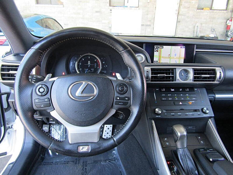 2016 Lexus IS 200t
