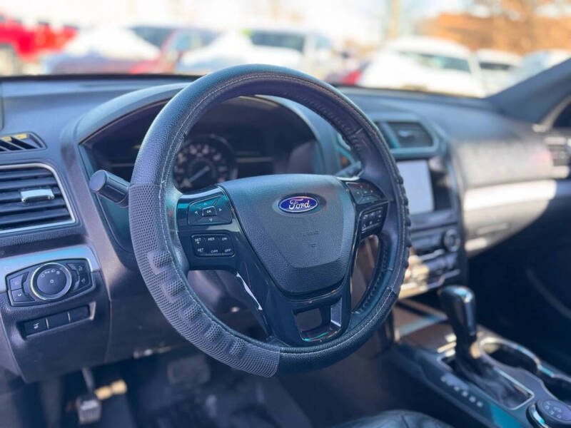 2016 Ford Explorer XLT