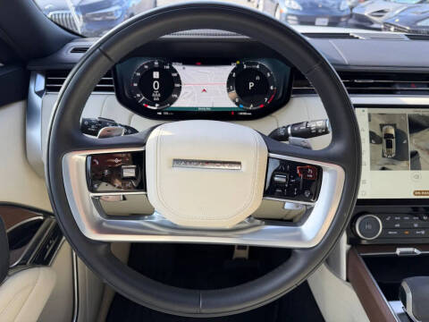 2023 Land Rover Range Rover P530 SE LWB