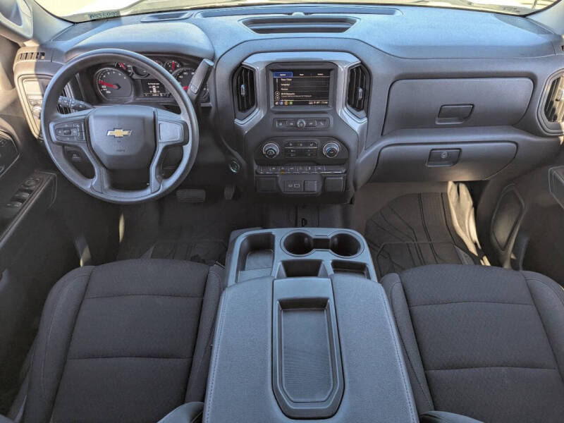 2023 Chevrolet Silverado 1500 Custom