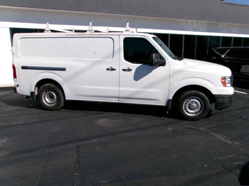 2017 Nissan NV