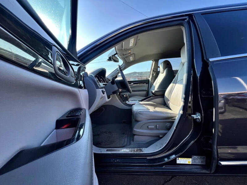 2017 Buick Enclave Leather