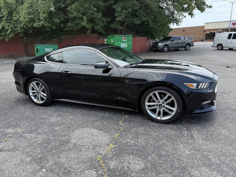 2016 Ford Mustang EcoBoost Premium