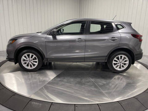 2021 Nissan Rogue Sport for sale at HILAND TOYOTA in Moline IL