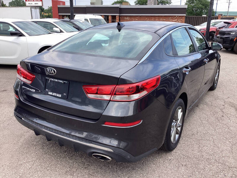 2019 Kia Optima S
