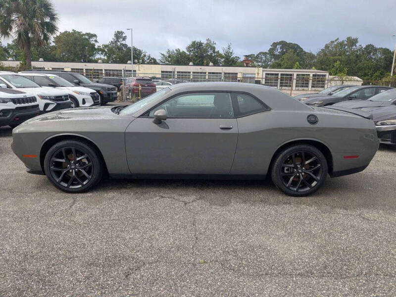 2023 Dodge Challenger SXT